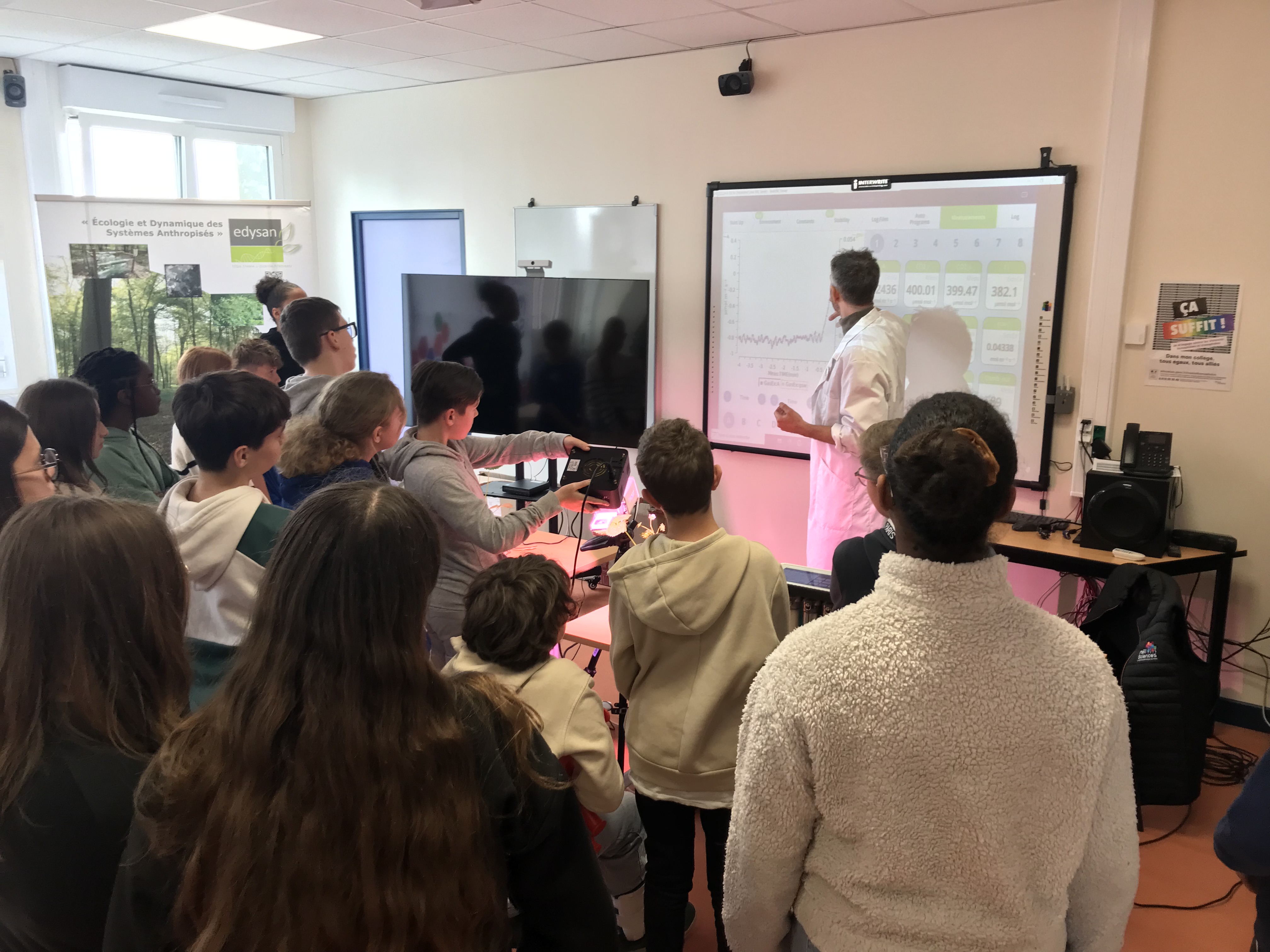 MéliSciences 2024 au Lycée Pierre de la Ramée de Saint-Quentin, animé par l'équipe de médiations scientifique du Centre d'Histoire Judiciaire (CHJ) © CNRS Hauts-de-France