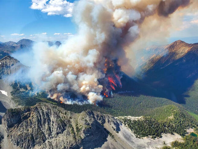 Mégafeu en Colombie britannique (Canada).